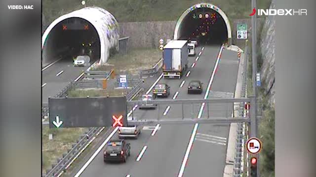 Opasno kršenje prometnih regulacija na autocesti