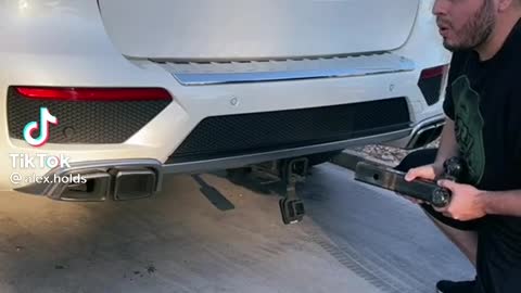 Just a guy who stucked piece of iron into car...