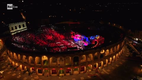 Elodie e Marco Mengoni con Pazza Musica a TIM Music Awards 2023