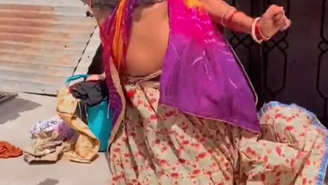 Indian Aunty Hot Dance Video