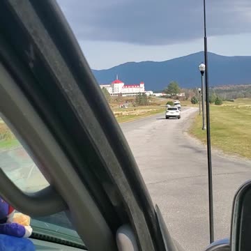 Driving by the Omni White Mountain Resort in New Hampshire