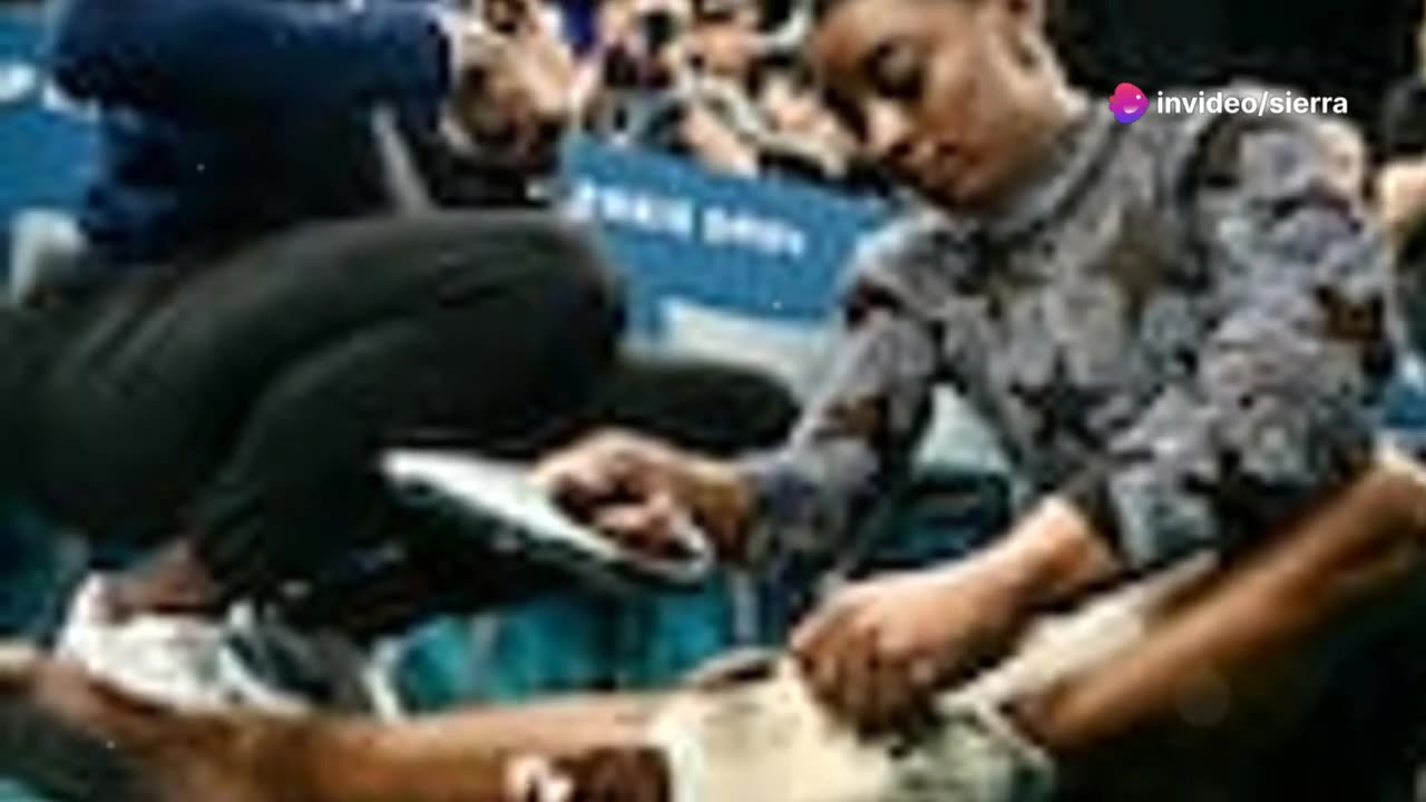 Simone Biles hurts her leg in Olympic gymnastics qualifying but finishes first (July 29th, 2024)