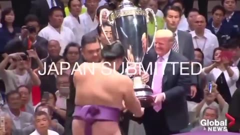 トランプに屈服する言葉はこれだ‼️ 全世界が足並みをそろえた。 これは2017年のトランプのワールドツアーから始まりました。