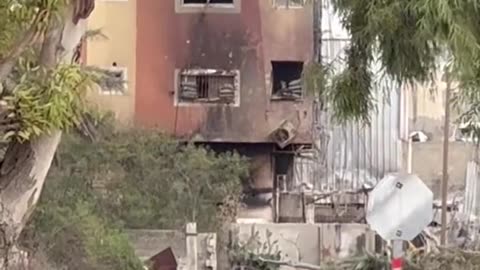 ISRAELI SNIPERS SHOOTING GAZAN`S TRYING TO GO NORTH