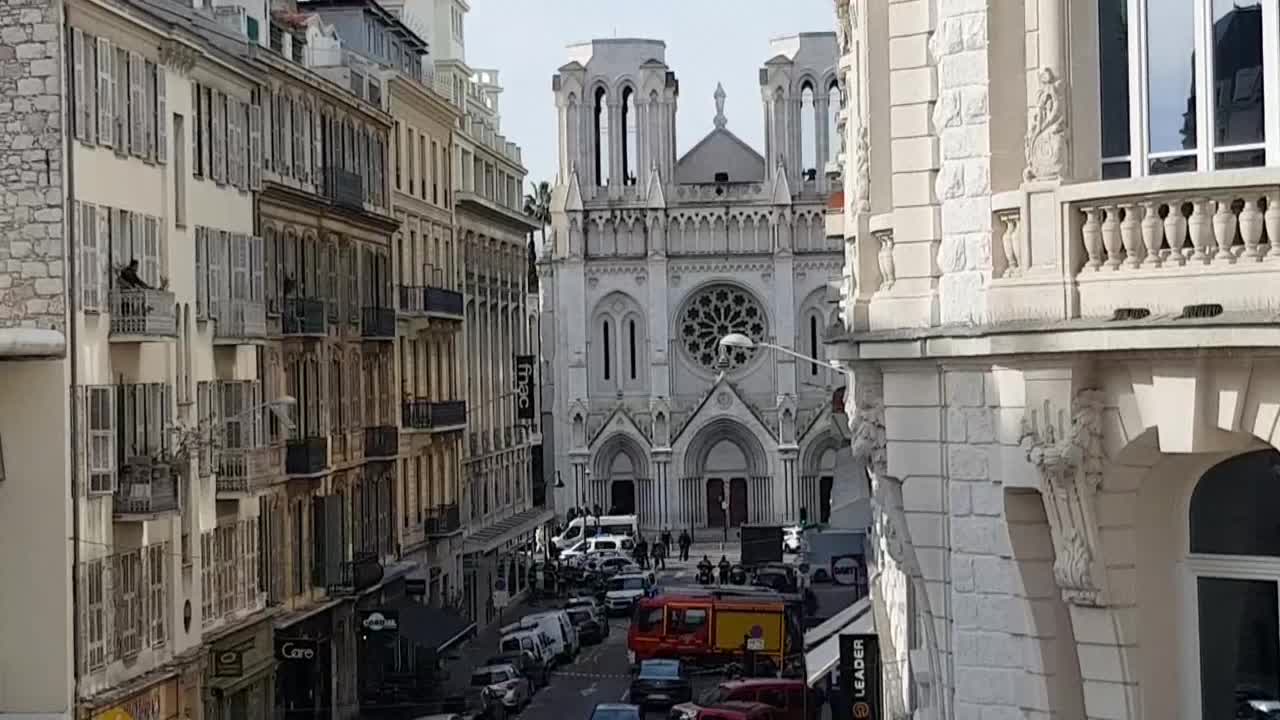 Francia eleva el nivel de vigilancia terrorista tras el atentado de Niza