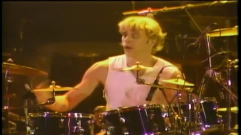 The Police ~ Message in a Bottle ~ Synchronicity Concert [1983] [CC]