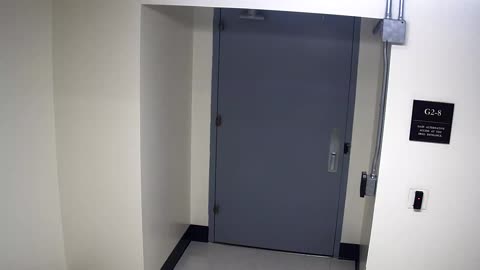 6028RHOBG2G2-8WestVestibule_2021-01-06_15h00min02s037ms.mp4