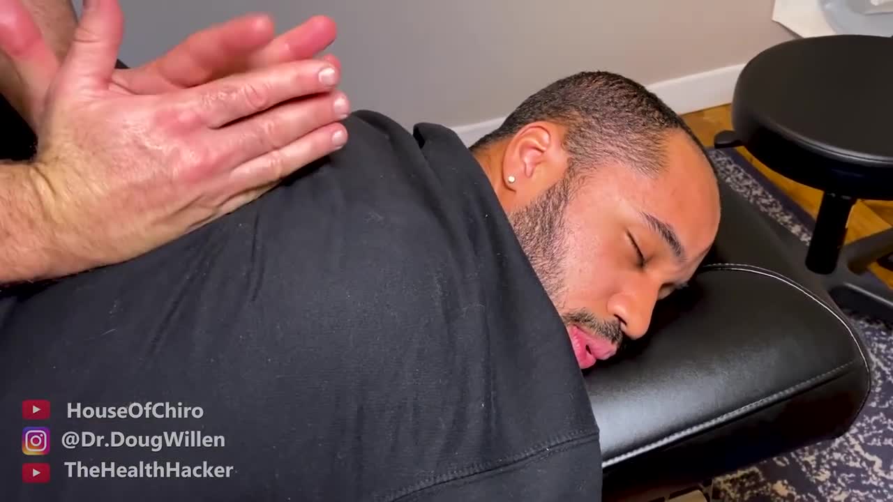 *Satisfying Cracking Sound* ASMR Chiropractic Adjustment