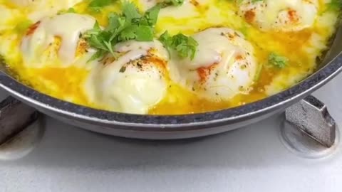 Eggs with cheese 🥚🧀 🧈