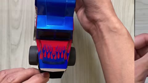 DIY Transformers Optimus Prime Truck using Can