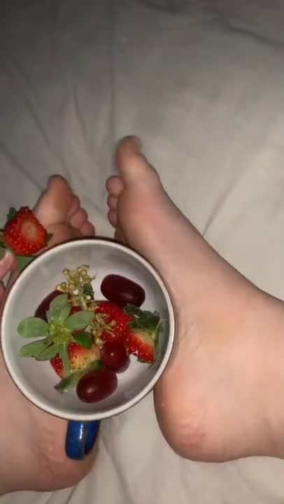 FEET FETISH V1 | LOLITAHONEY