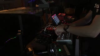 Electric Skys - Live Performance - MoXoM the AudioSoldier