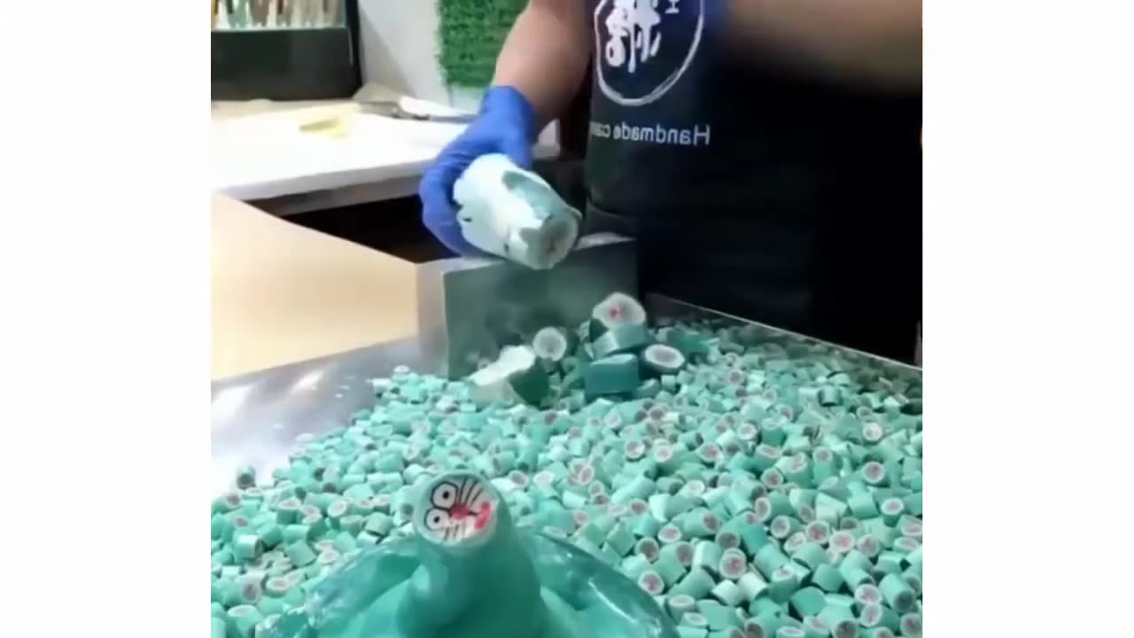 Satisfying Videos of Workers Doing Their Job Perfectly