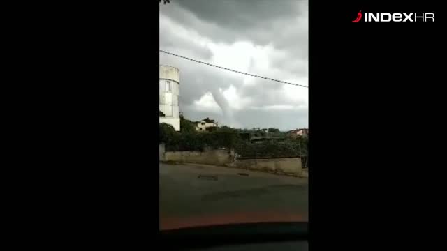 Pijavica kod Podstrane