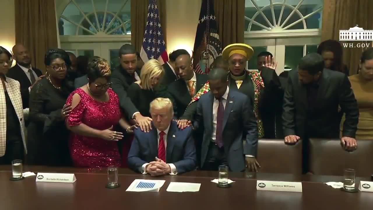 Let Us Pray For Our President Donald J. Trump