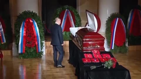 Putin reached at the farewell ceremony of Zhirinovsky.