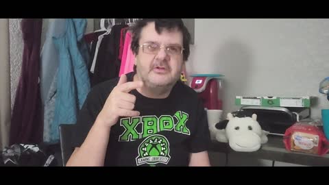 Biden, his dog, a beach and a mask