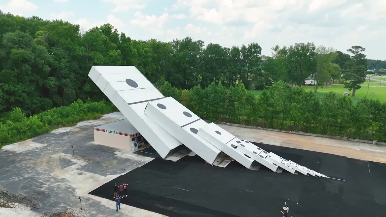 Lamborghini Vs World's Largest Shredder