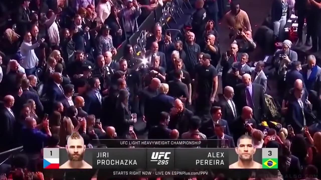 when trump walked out the place went nuts