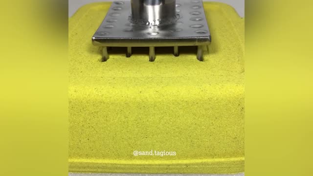 Very Satisfying and Crunchy ASMR 4 Kinetic Sand