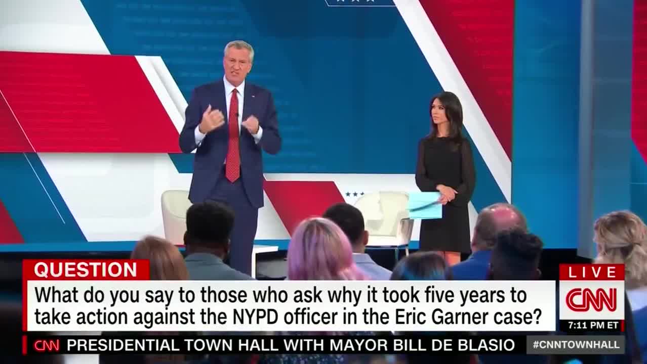 NYC Mayor de Blasio heckled over Eric Garner case