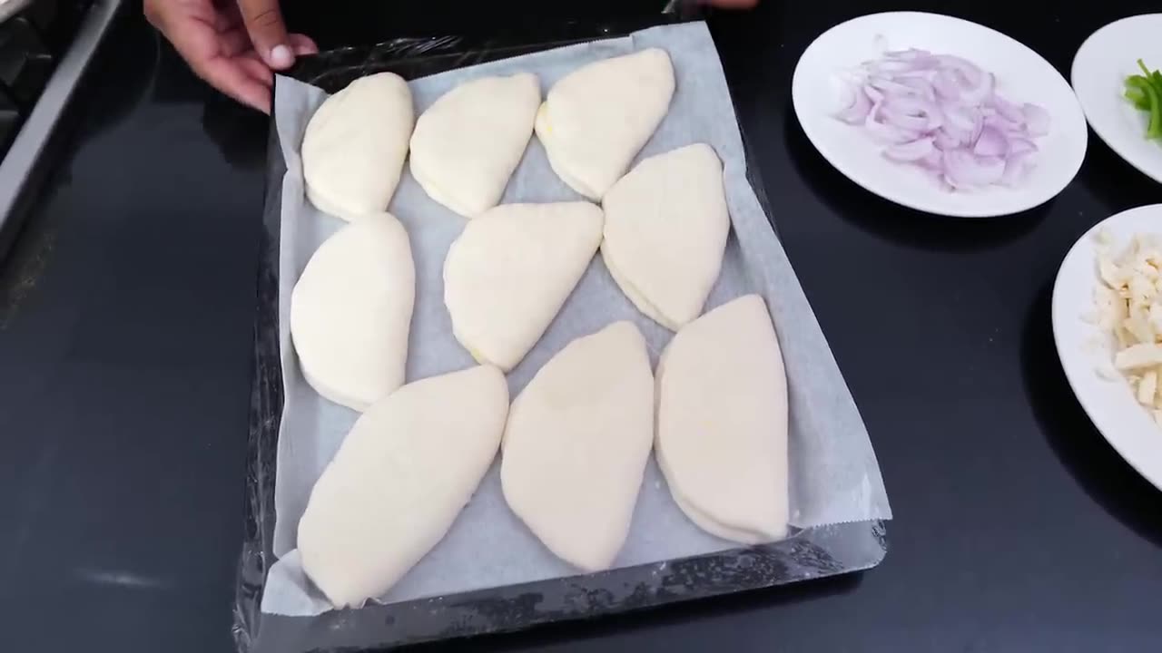 Shawarma Sandwich_ Creamy Pizza Sandwich