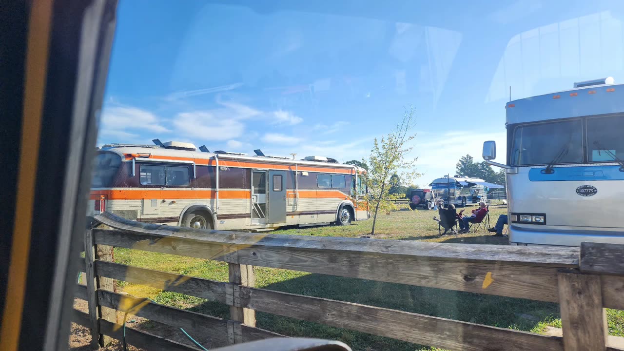 RAOC bus and camper rally Nappanee Indiana