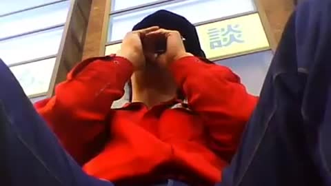 大阪府阪急高槻市駅前路上ライブ。ともぞう
