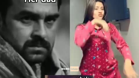 Girl , Dad and Internet