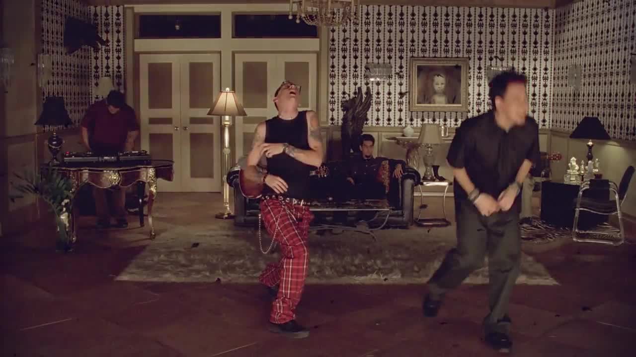 Papercut [Official HD Music Video] - Linkin Park