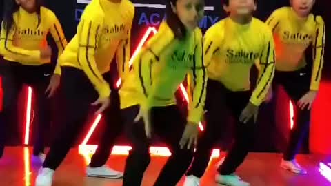 Charti jawani meri dance