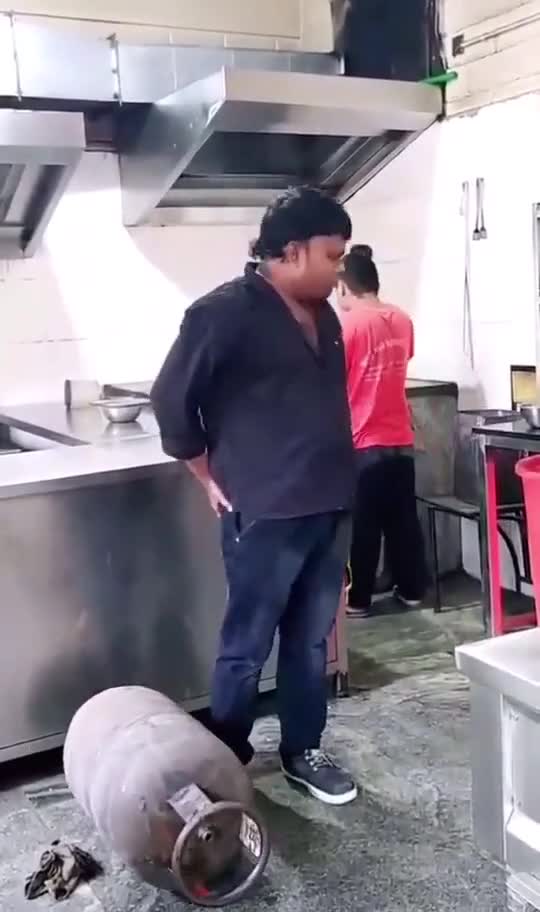 Funny prank under collegues