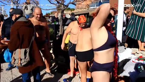 Šibenik: U organizaciji Jedriličarskog kluba Val održana Novogodišnja banjada