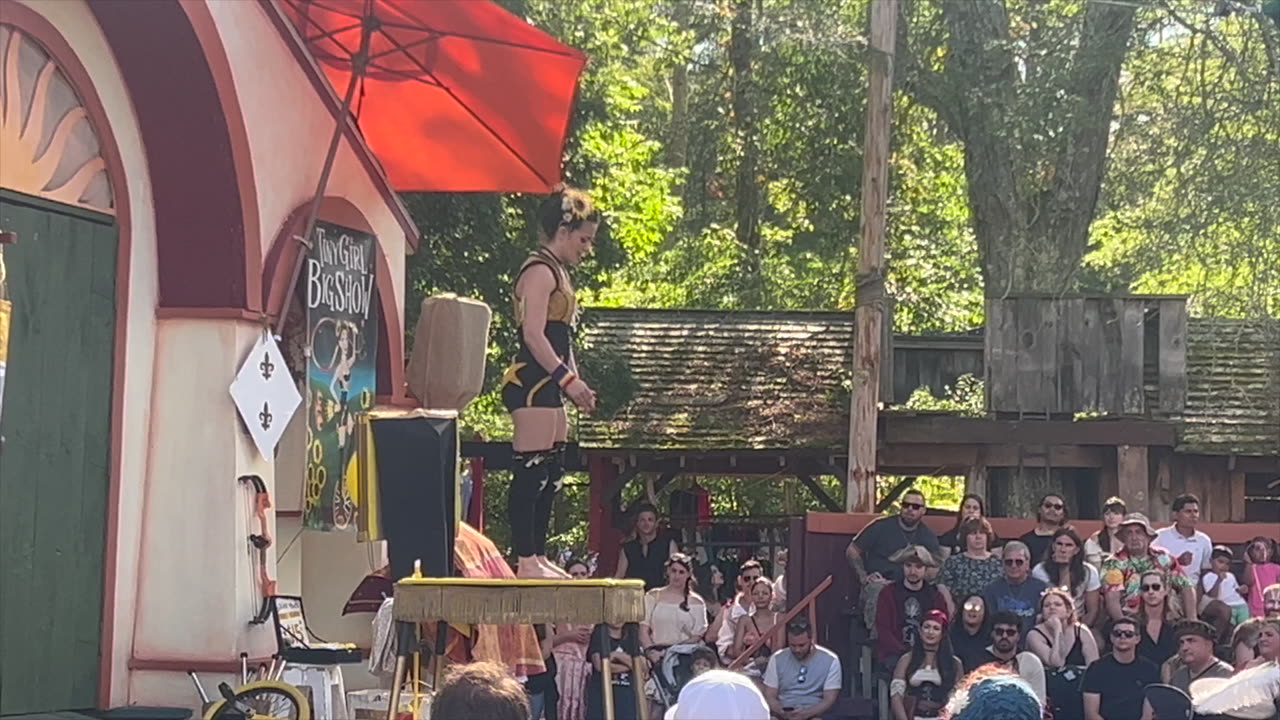 At The #NewYorkRenaissanceFaire with #JohnnyRay 9-2-24n