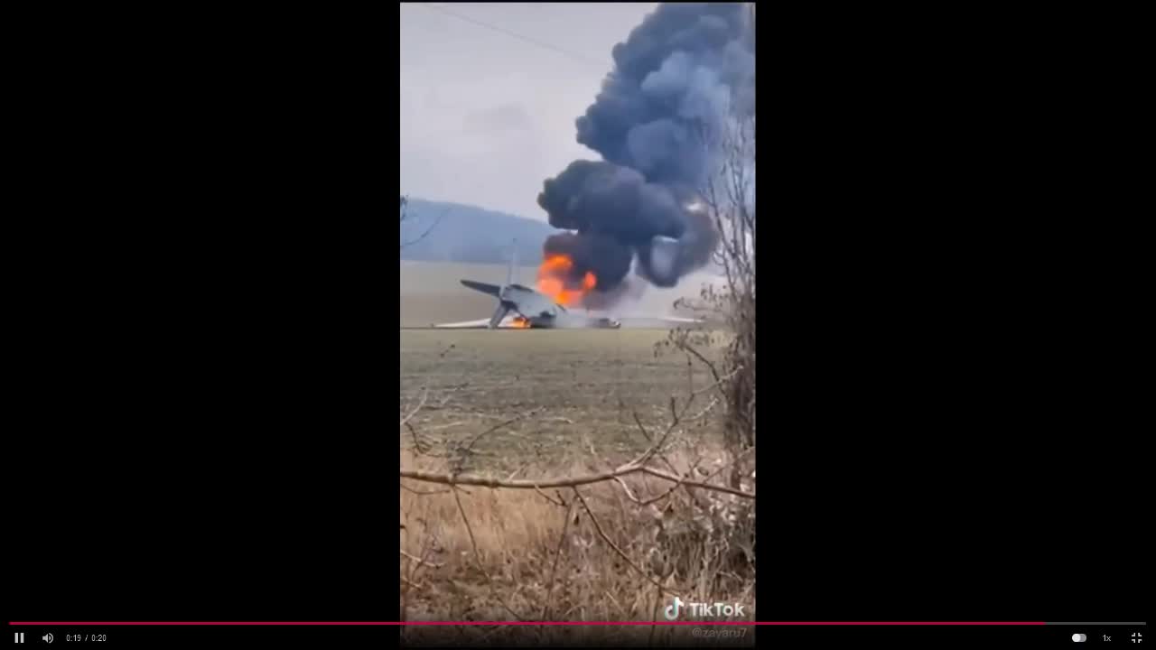 Burning Ukrainian An-26 moment before crash