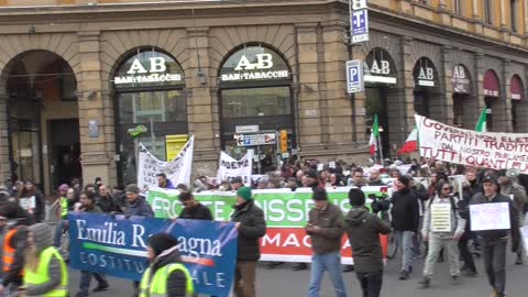 Bologna 04.12.2021 Rivoluzione Day