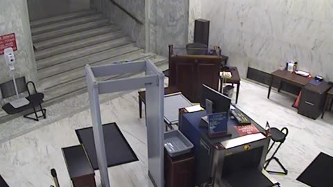 3091RHOBGRLowerIndepAveDoor_2021-01-06_22h00min02s737ms.mp4