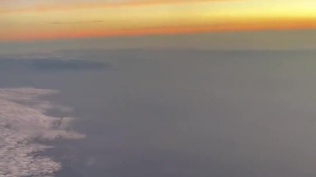 I want to break into Sen with you to watch the sunrise and sunset
