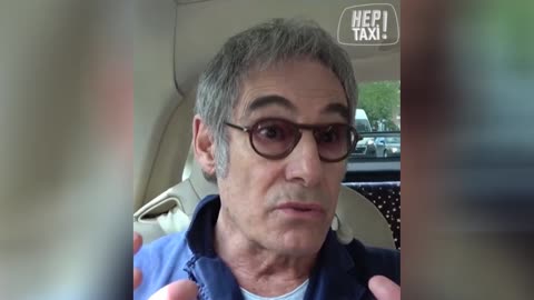 Gérard Lanvin fustige les politiques