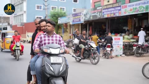 Snatcher Hyderabadi comedy #funny #viral #meme #prank #hyderbad #popular