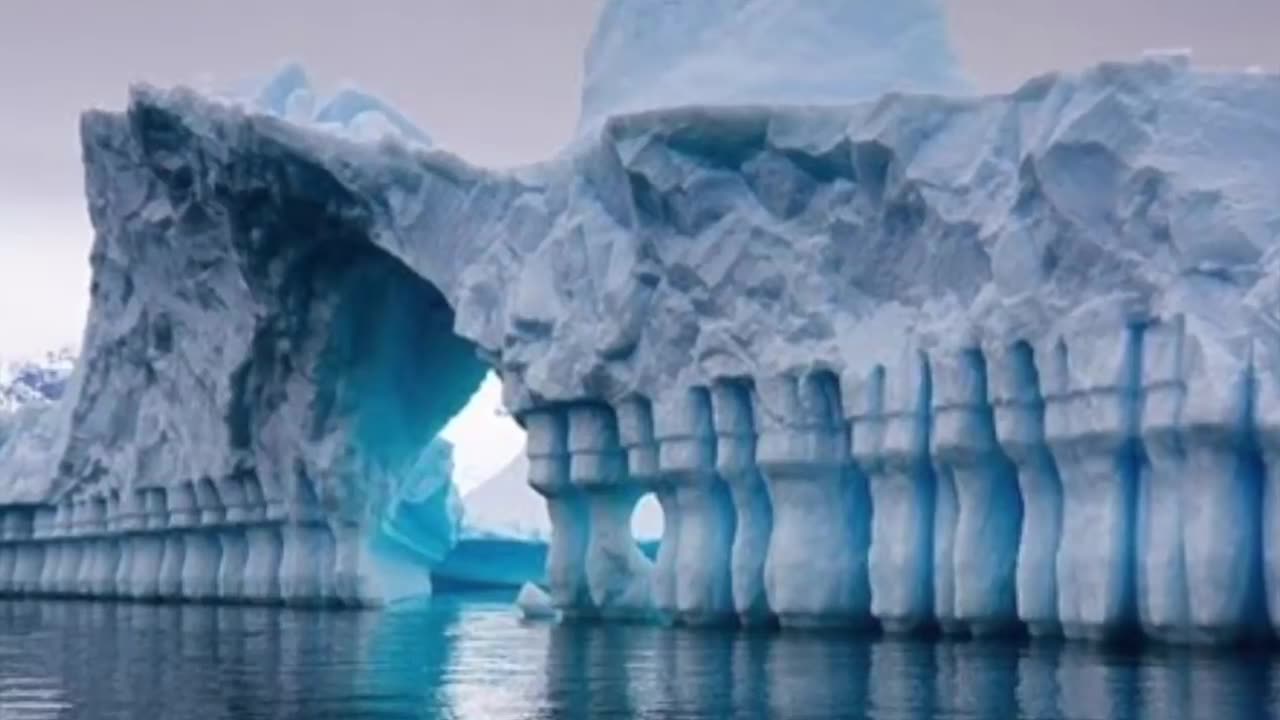 MYSTERIOUS FOOTAGE NEAR FIRMAMENT IN ANTARCTICA