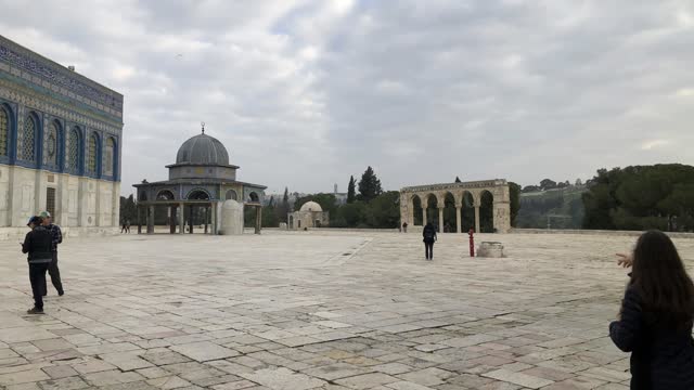 Day 7, 02: Temple Mount Explanation and Slideshow