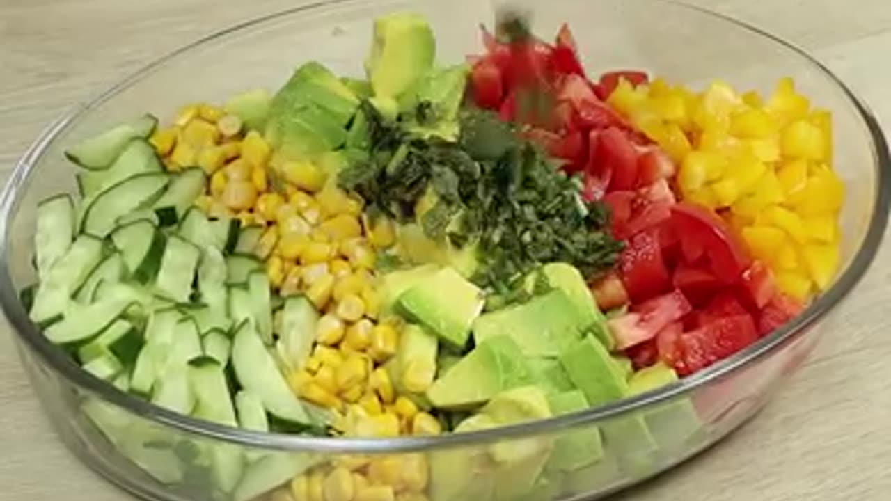 Natural healthy and delicious avocado salad, everyone asks me for the recipe!