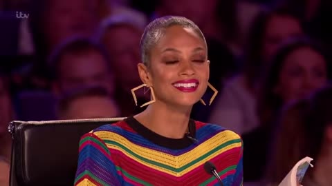 8 Years old girl shocked everyone with her talent