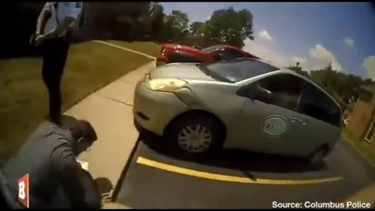 Police Attack FBI Agent