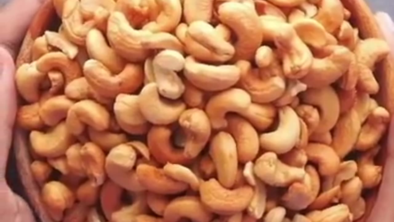 Benefits of Cashew in winter