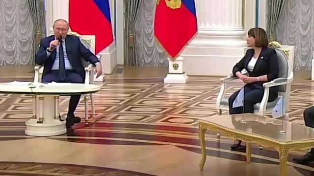 Putin: "La tragedia nel Donbass ha costretto la Russia ad avviare l'operazione militare speciale in Ucraina"