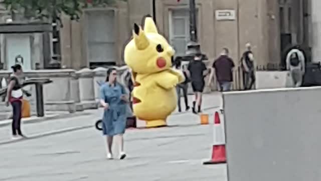 Dancing pikachu