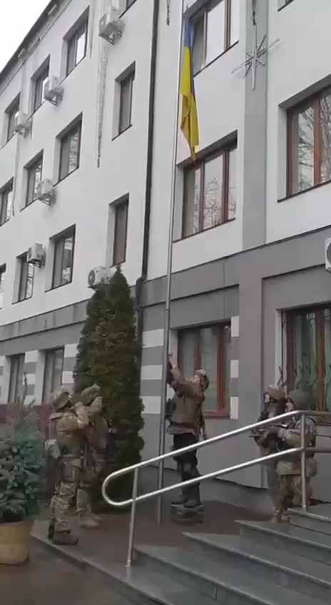 The Ukrainian Army claims to have recaptured Bucha, outside of Kyiv.