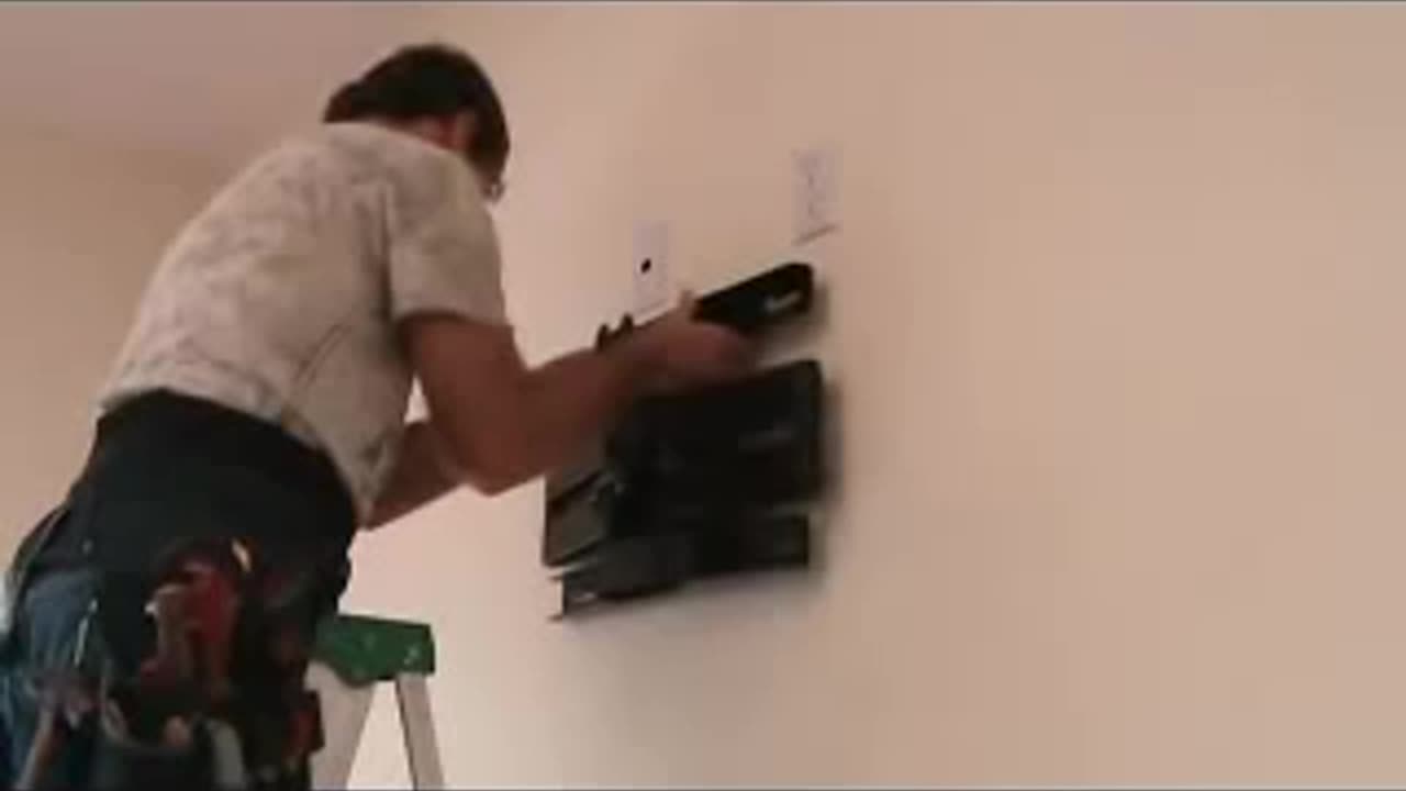 How to Install TV Wall Mount Bracket Made Easy?